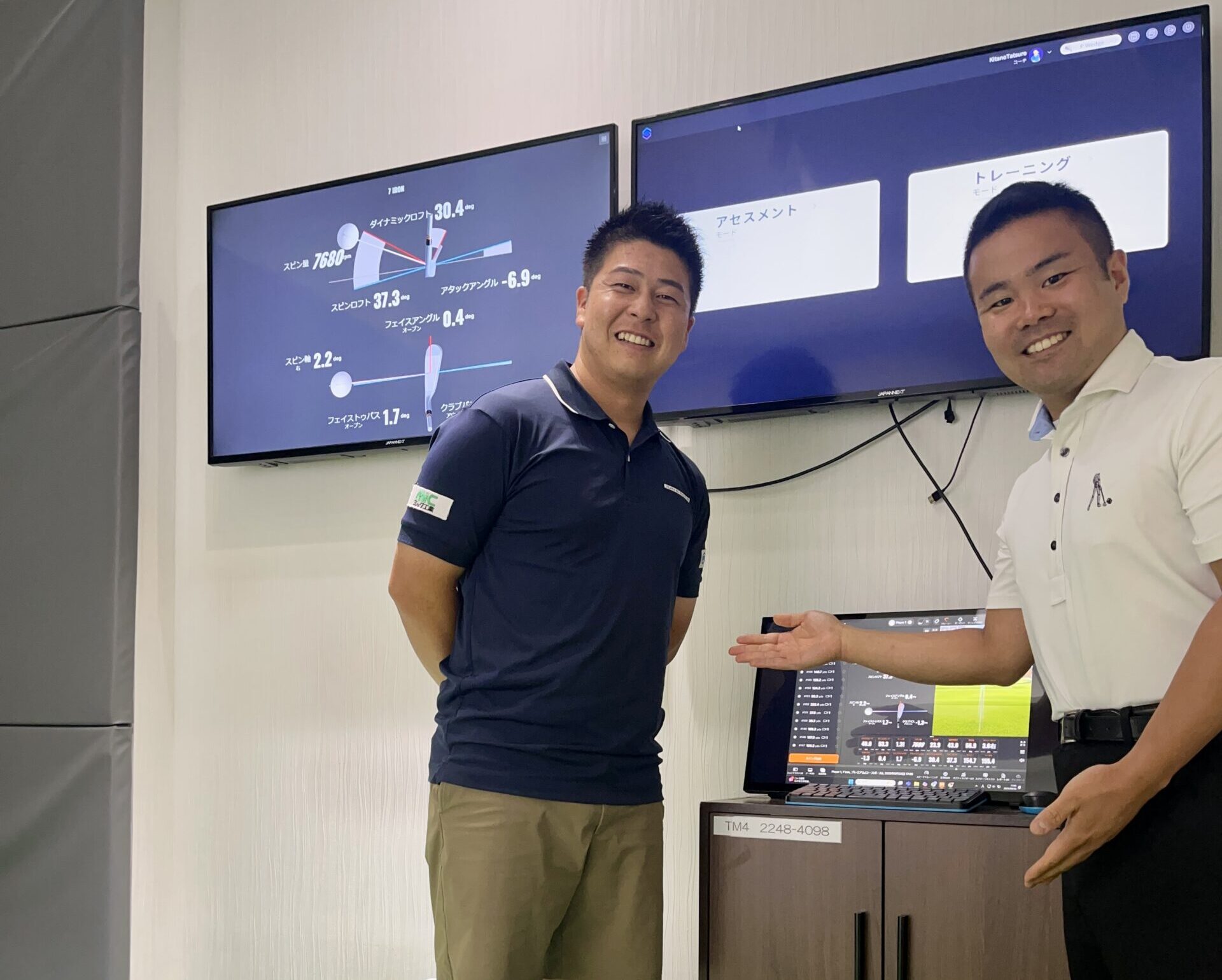 青木翔ゴルフアカデミーの細田コーチがご来店されました！